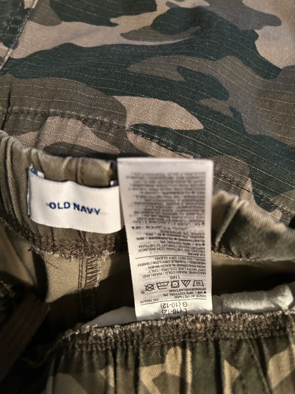 Old Navy Kids Shorts Lot - Red, Black, Gray, Tan, Camo gap Reebok vans 10/12 - Picture 5 of 16